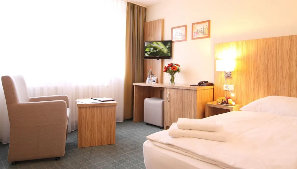 Comfort Single room with garden view