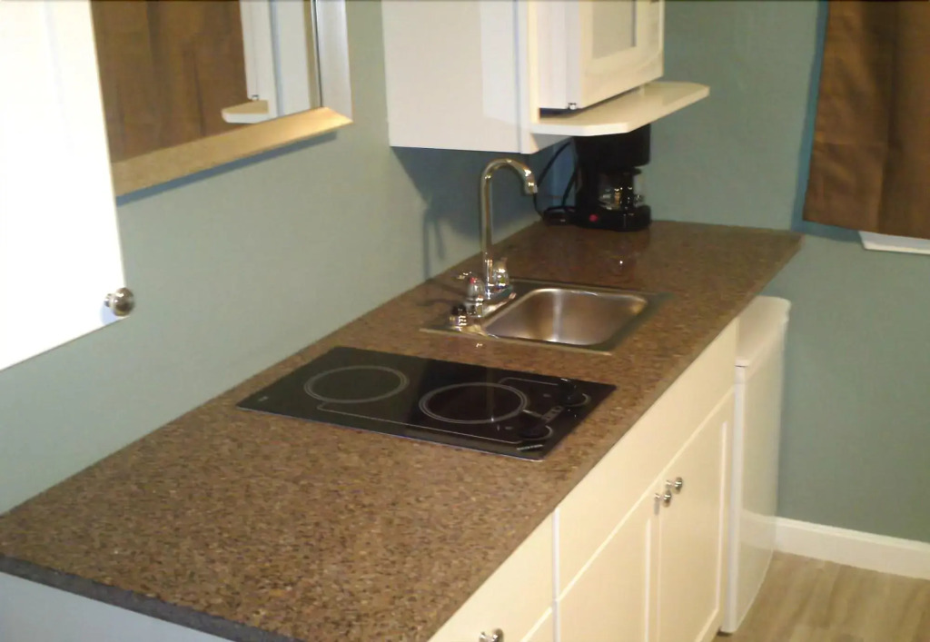 Pine Tree Inn — фото 5