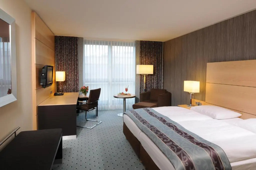 Maritim Hotel Düsseldorf - Chambres