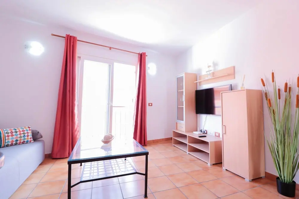 Mogan Apartment Near the Beach