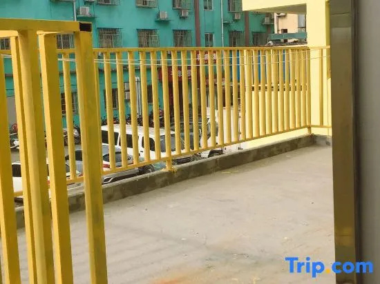 Balcony & Terrace