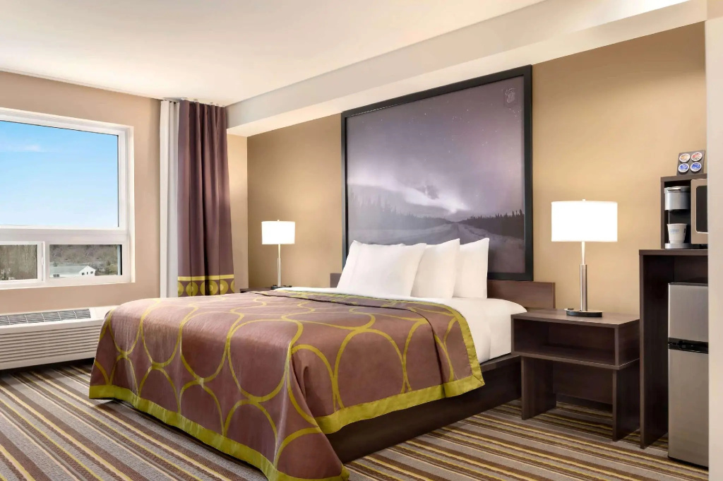 Standard Double room (full double bed)