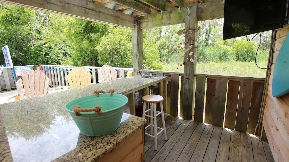 OBX Retreat - 7 Br home by RedAwning