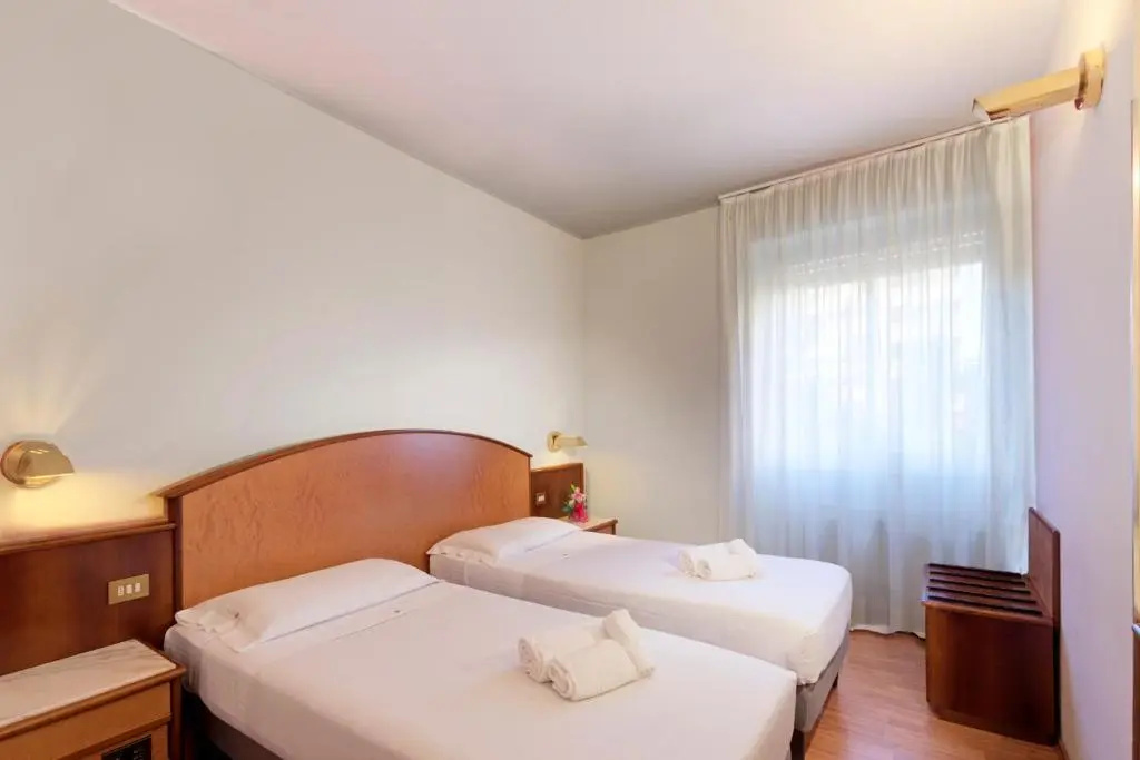 Economy Double room (twin beds)