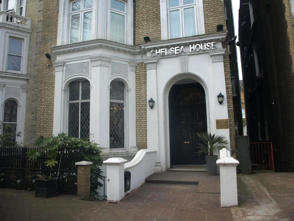 Chelsea House Hotel — фото
