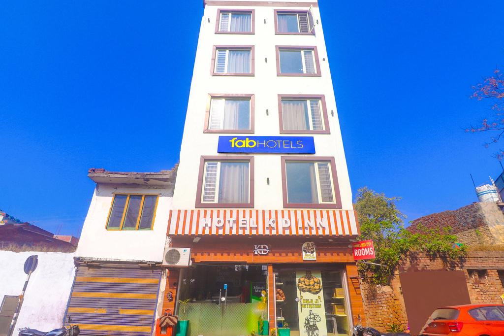 OYO 65542 Hotel Kd Inn