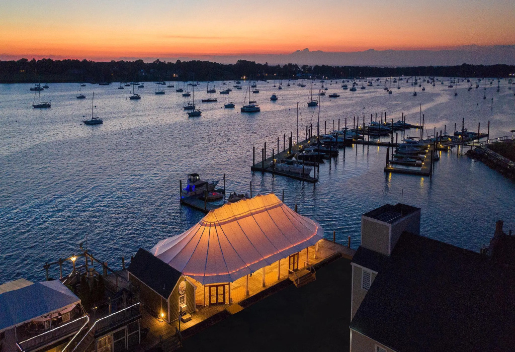 Bristol Harbor Inn - Général