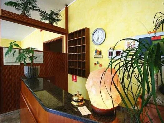 Lobby & Reception