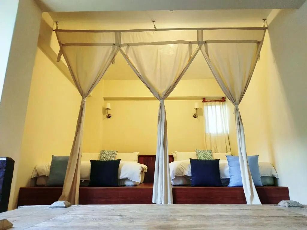 標準觀景四人房