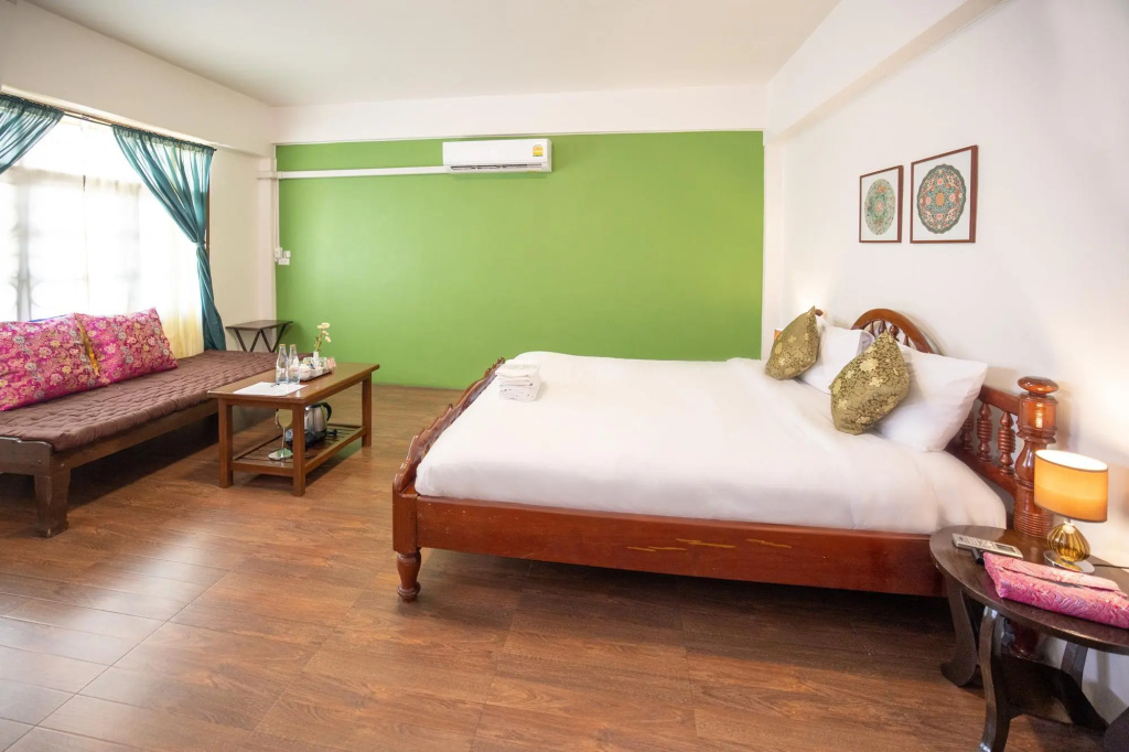 Bed in Dorm (female dorm)