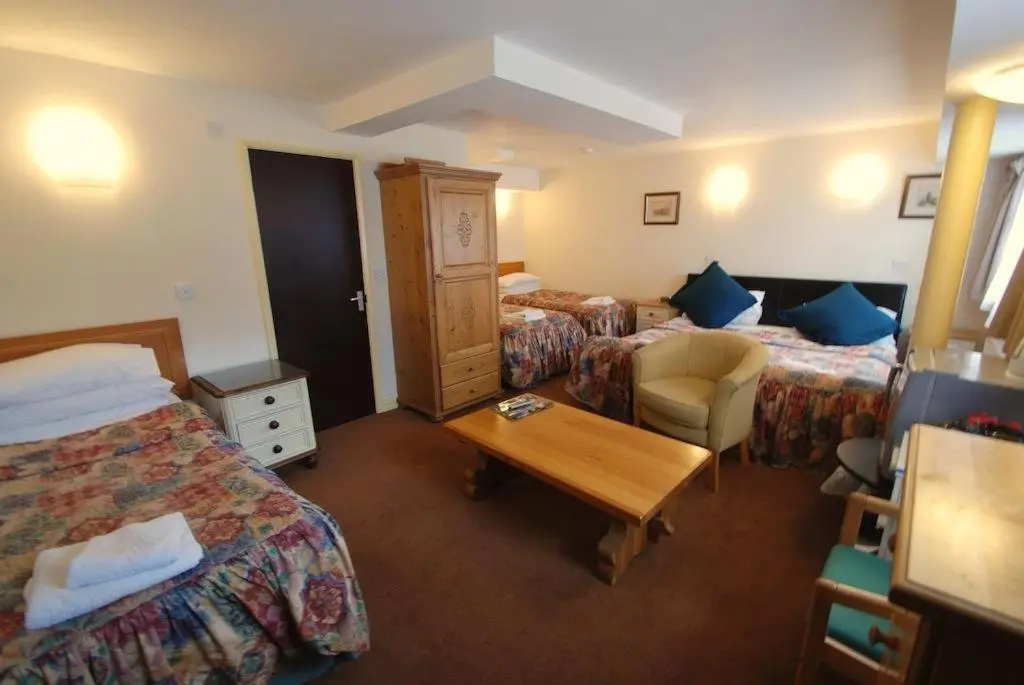 Clifton Bridge Guesthouse - Chambres