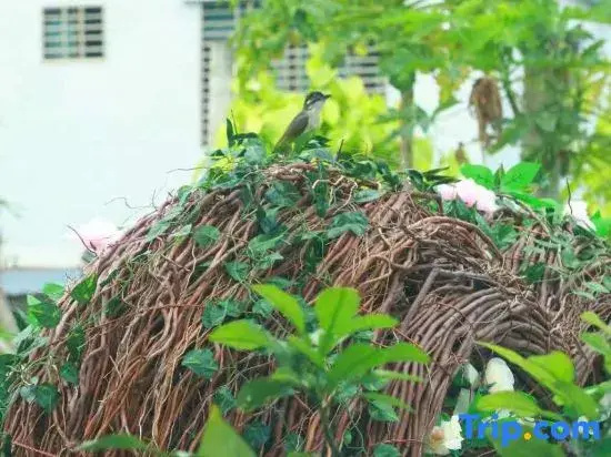 Lanhai Homestay (Sanya West Island Branch)