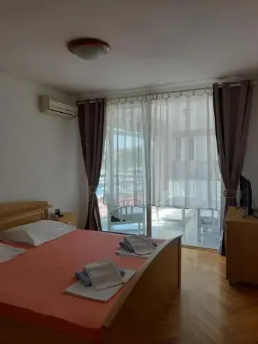 image url