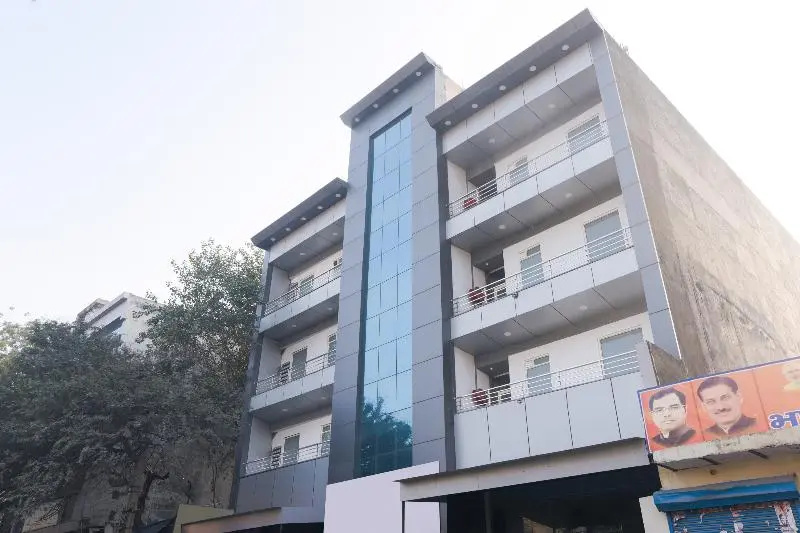Jps Grand Hotel by OYO Rooms