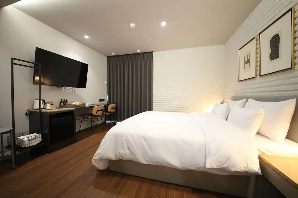 Brown Dot Hotel Busan Sajik Stadium