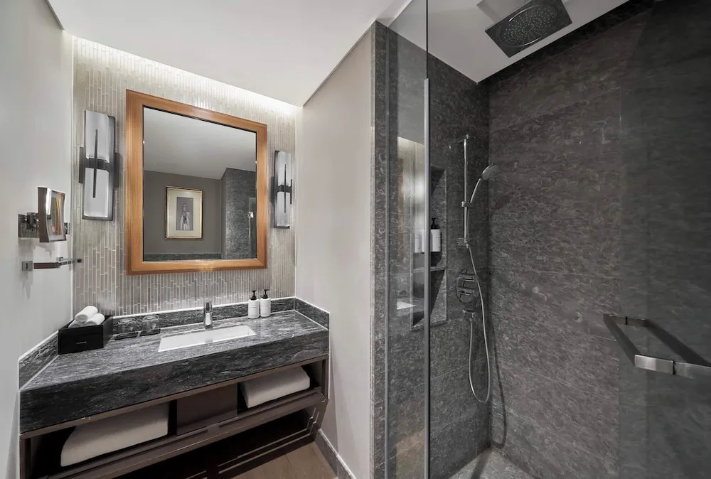 Intercontinental Phu Quoc Long Beach Resort