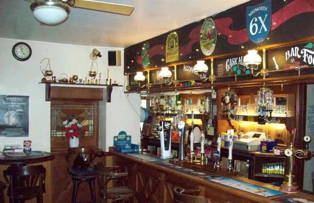 The Crown Hotel - Général