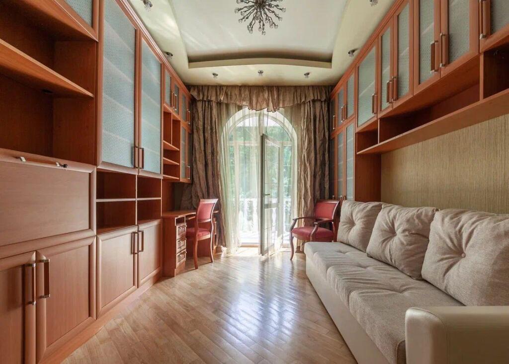 Коттедж Superior с 4 комнатами с балконом в Cottage.Moscow