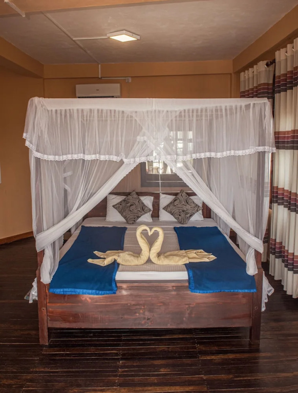 Deluxe Triple room with mountain view