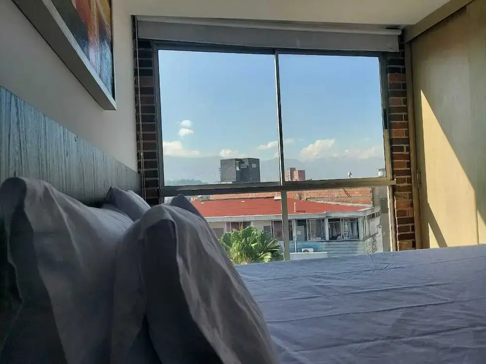La 70 Laureles Condo cold AC