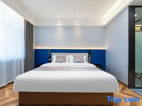 Premium Double room (full double bed)
