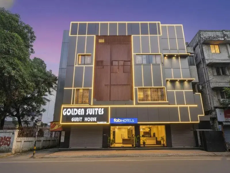FabHotel Golden Suites