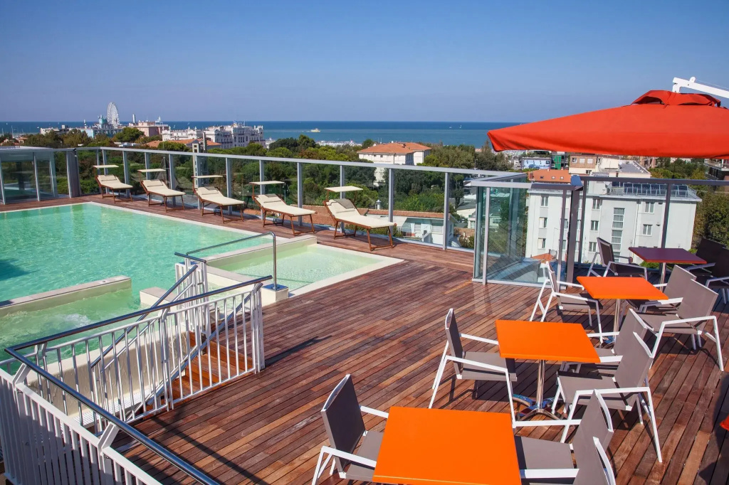 Hotel photo 8