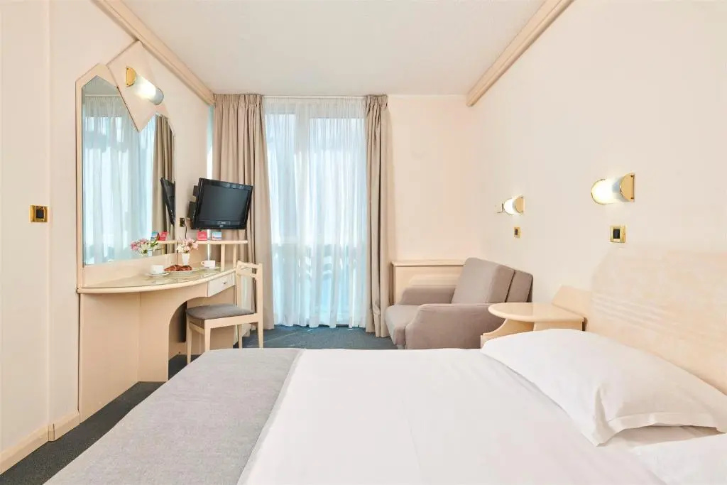 Hotel Gran Vista Plava Laguna - Chambres