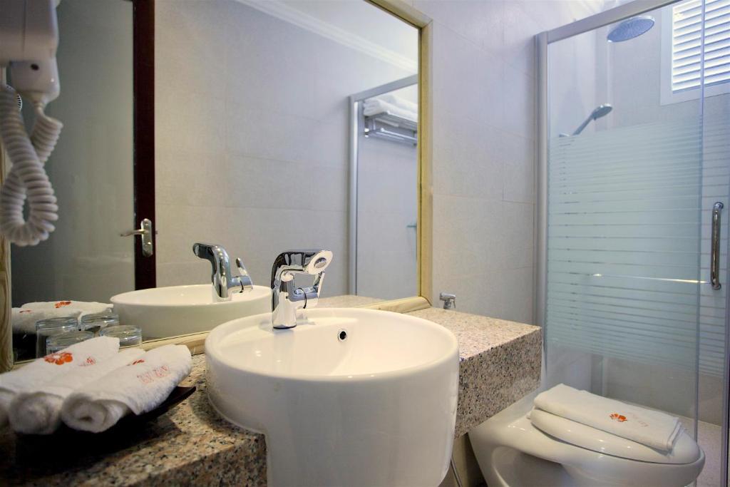 Kaani Grand Seaview