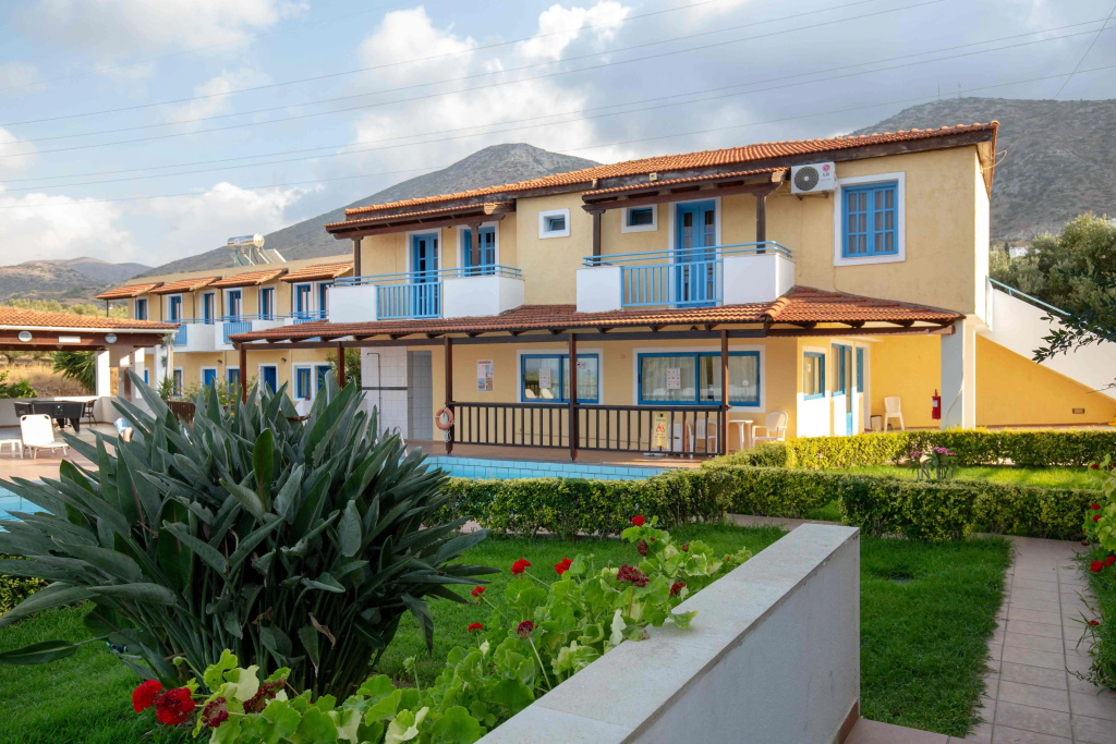 Mareva Apartments