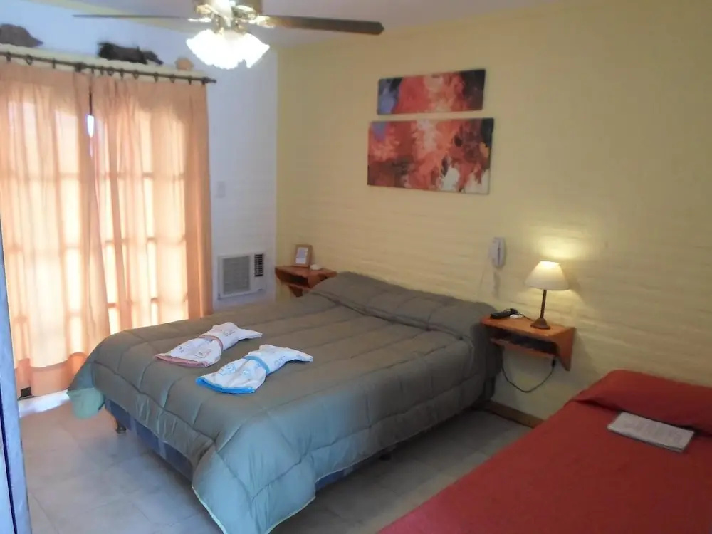 Standard Triple room with balcony