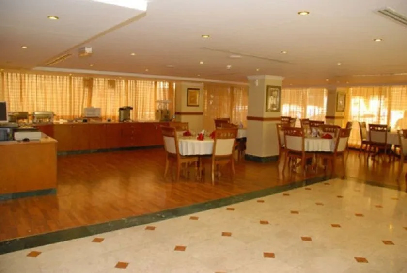 London Crown 2 Hotel Apartment - Général