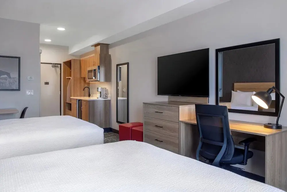 Superior Double room (full double bed)
