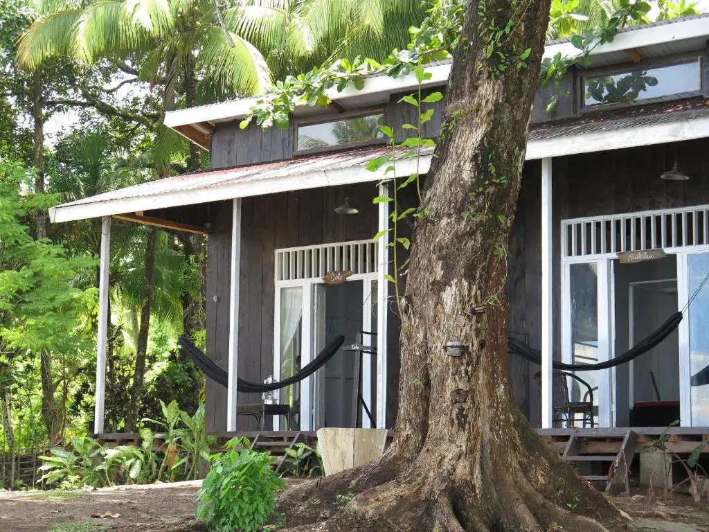 Deluxe Double room with ocean view full double bed