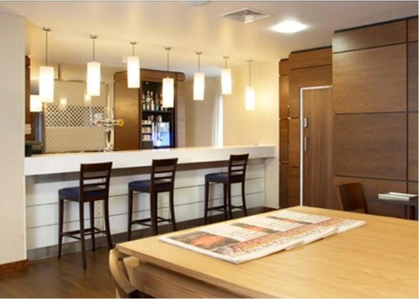 Hampton by Hilton Aberdeen Airport - Tap to explore photos