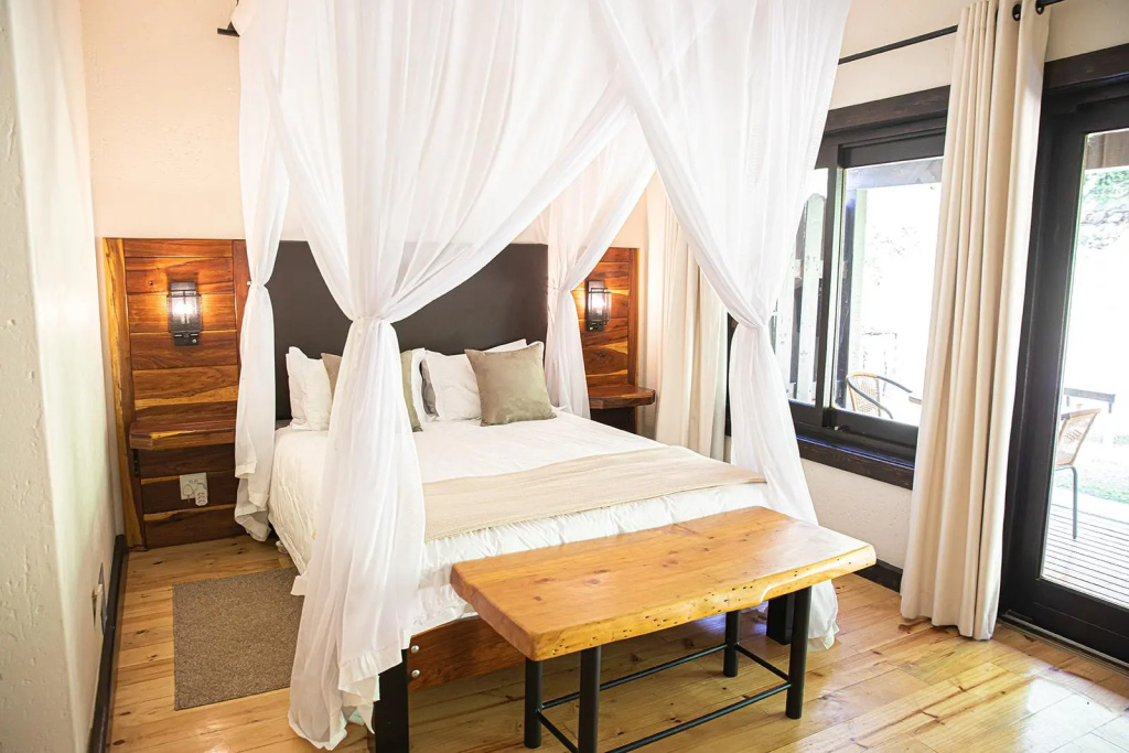 Luxury Double room with mountain view full double bed