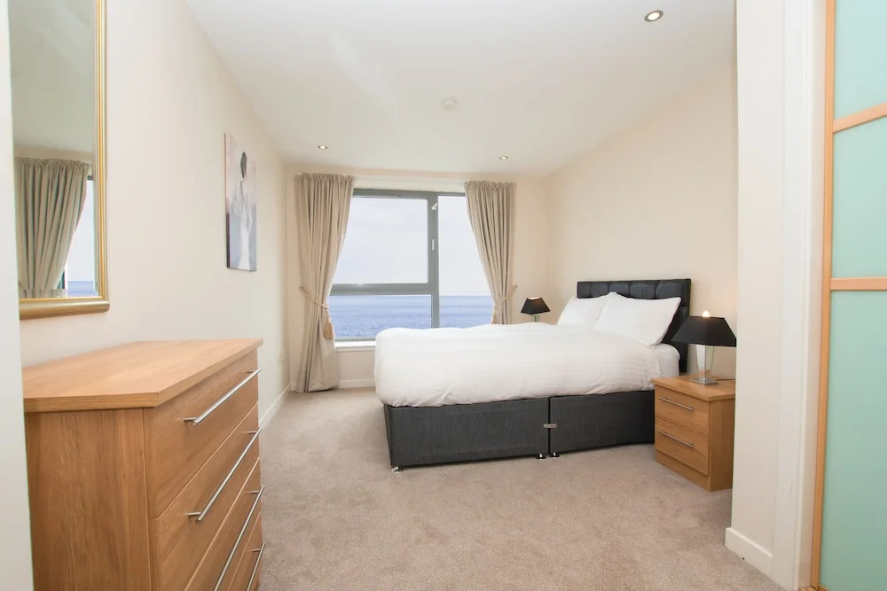 Blue Harbour Apartments
