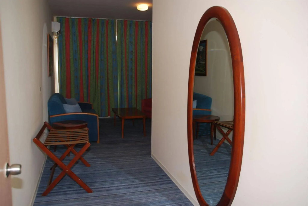 The Caravel Hotel - Général