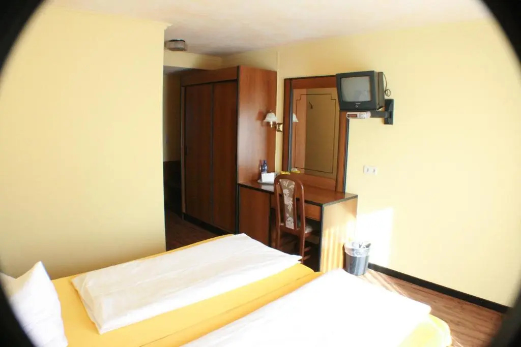 Hotel Rebstock - Chambres