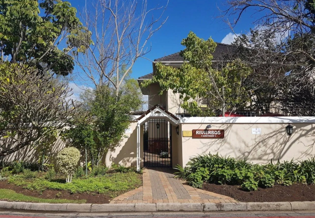 Rozenburg Guest House