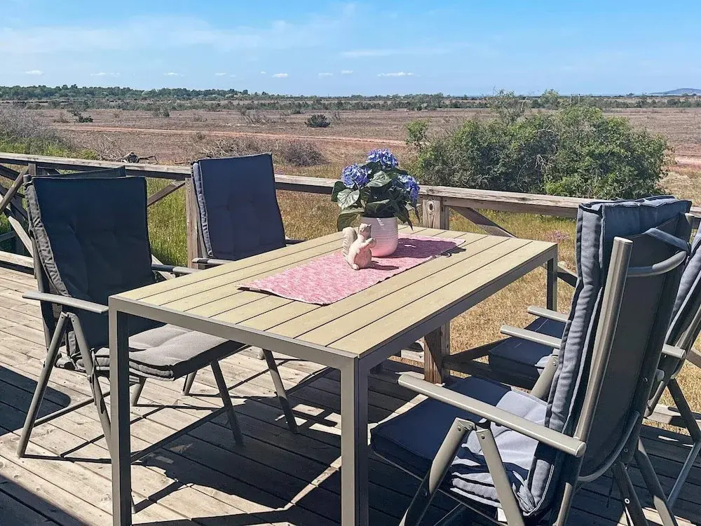 6 Person Holiday Home in Lottorp