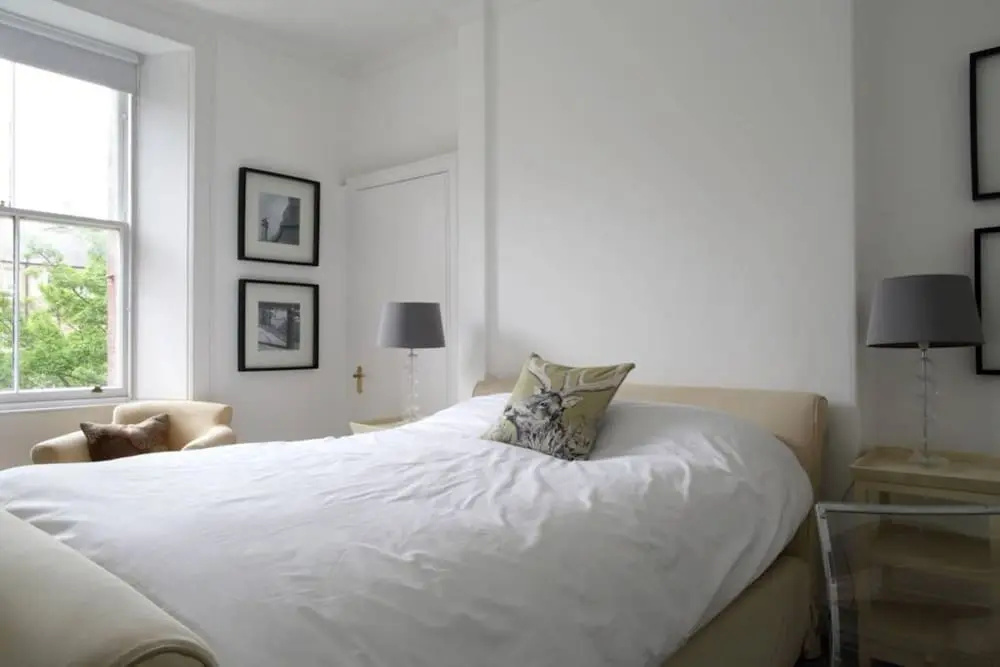 2 Bedroom Bruntsfield Apartment