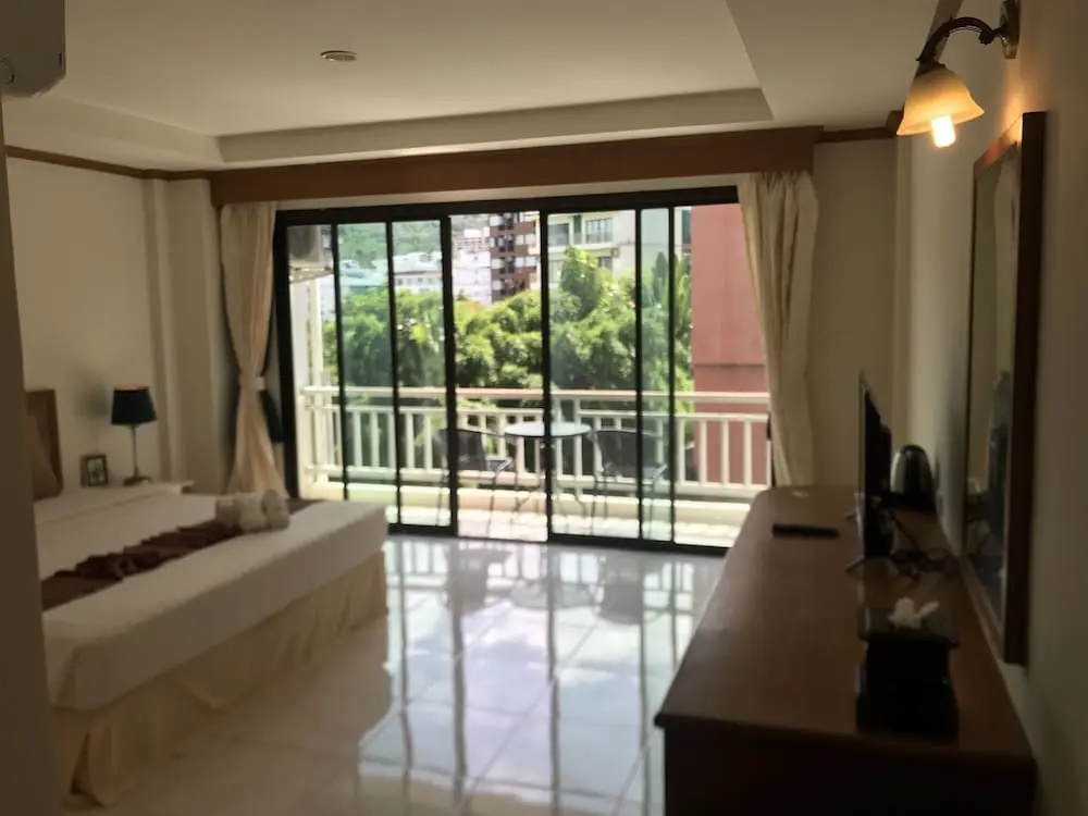 Hotel photo 6