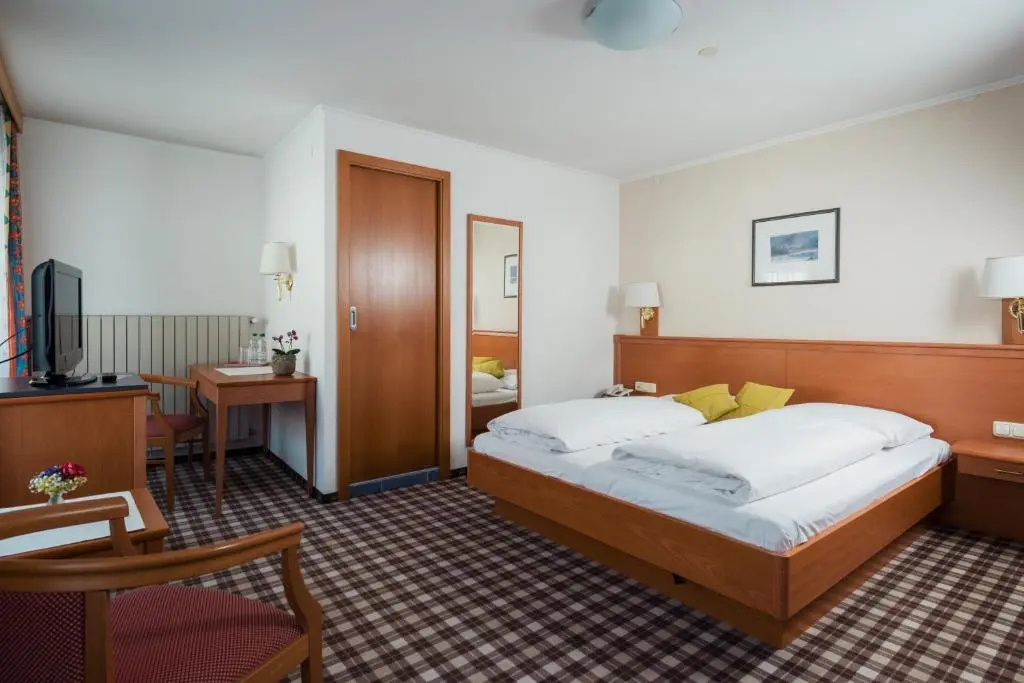 Hotel Zum Mohren - Chambres