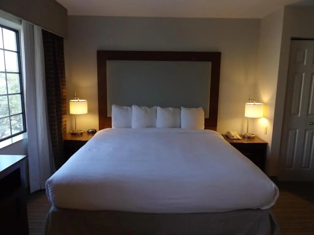 Homewood Suites by Hilton Jacksonville Deerwood Park - Chambres