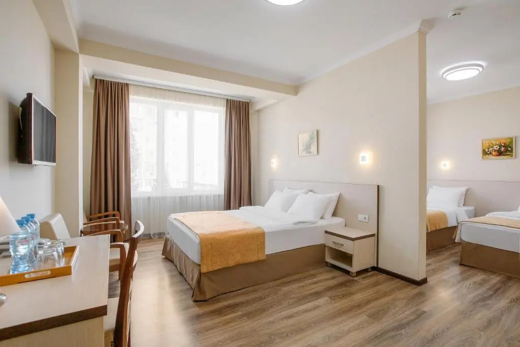 Hotel photo 2