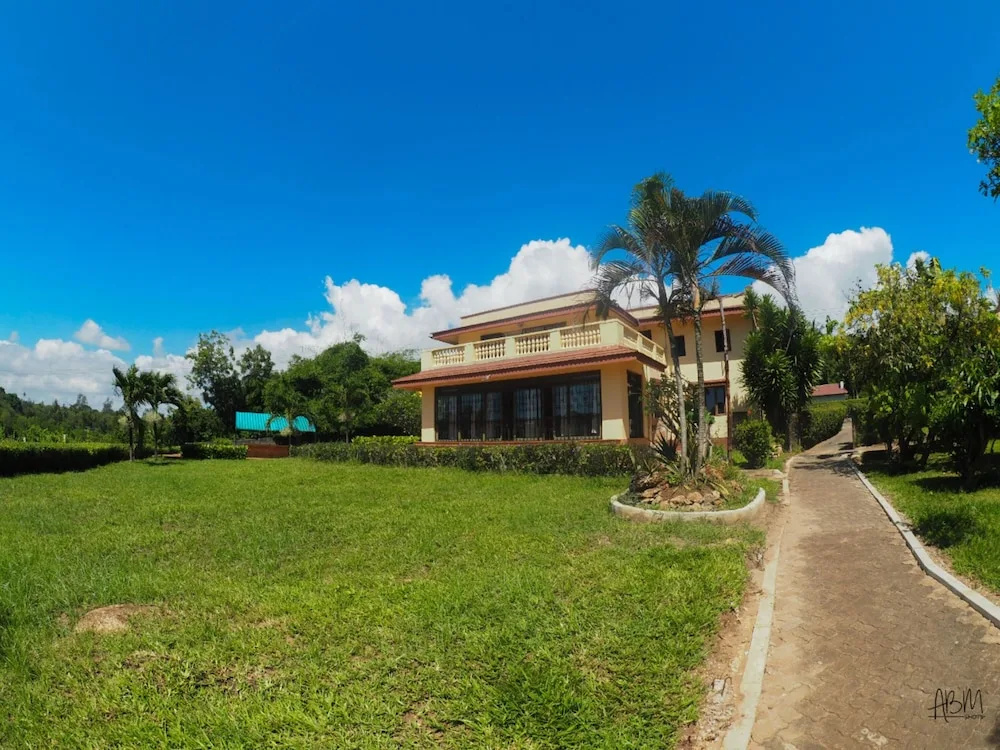 Mtwapa Luxury Apartments by CHH