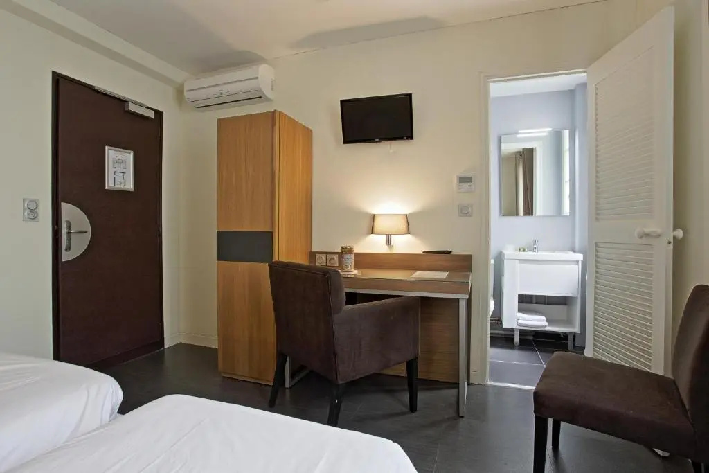 Hotel Restaurant Du Centre Et Du Lauragais - Chambres