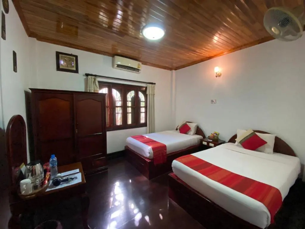 Standard Double room (twin beds)