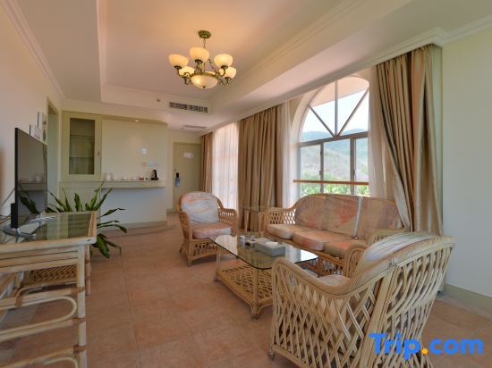 Golden Palm Resort